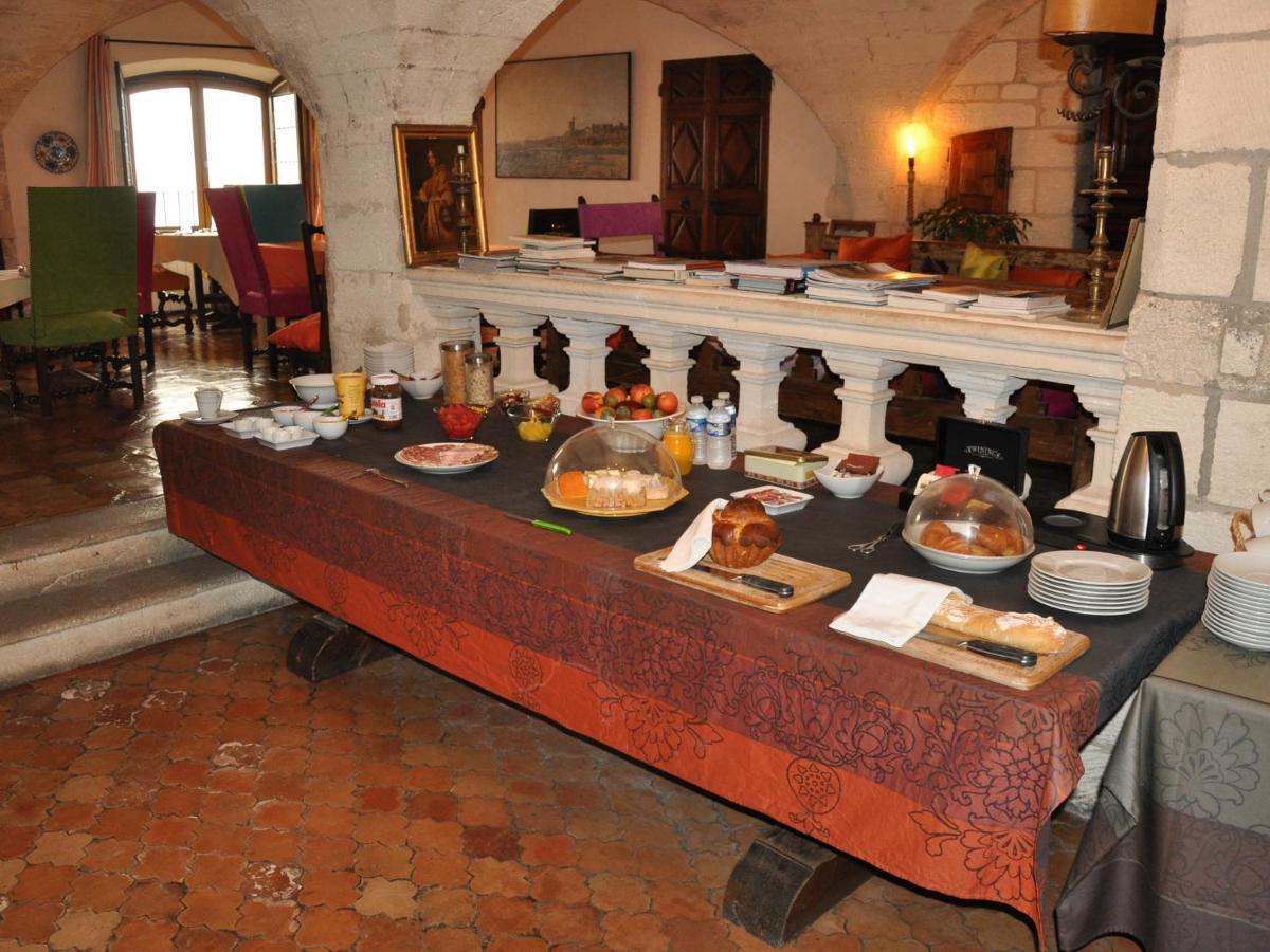 فينوف ليز أفيجْنْ Maison Orsini المظهر الخارجي الصورة