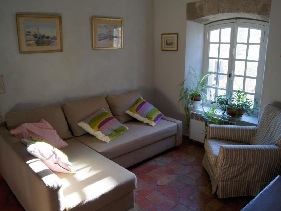 فينوف ليز أفيجْنْ Maison Orsini الغرفة الصورة