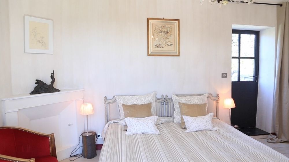 فينوف ليز أفيجْنْ Maison Orsini المظهر الخارجي الصورة